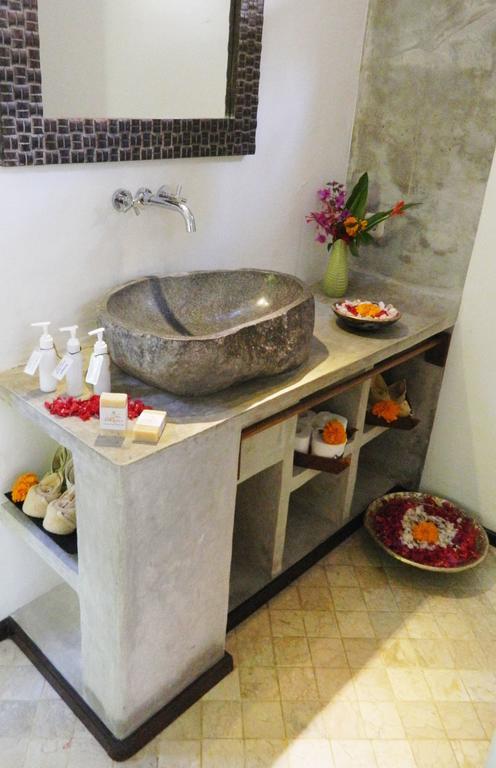 Cili Emas Oceanside Resort Tejakula Pokój zdjęcie